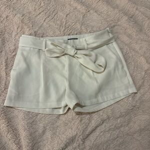 Express High Waist Cream Women's Shorts